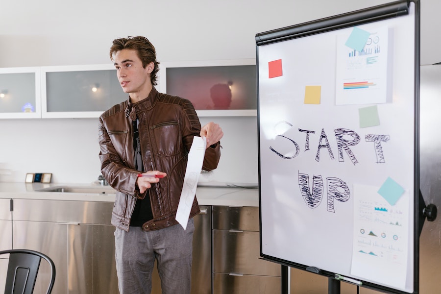 Elliott Wislar What You Need to Know Before Investing in Startups
